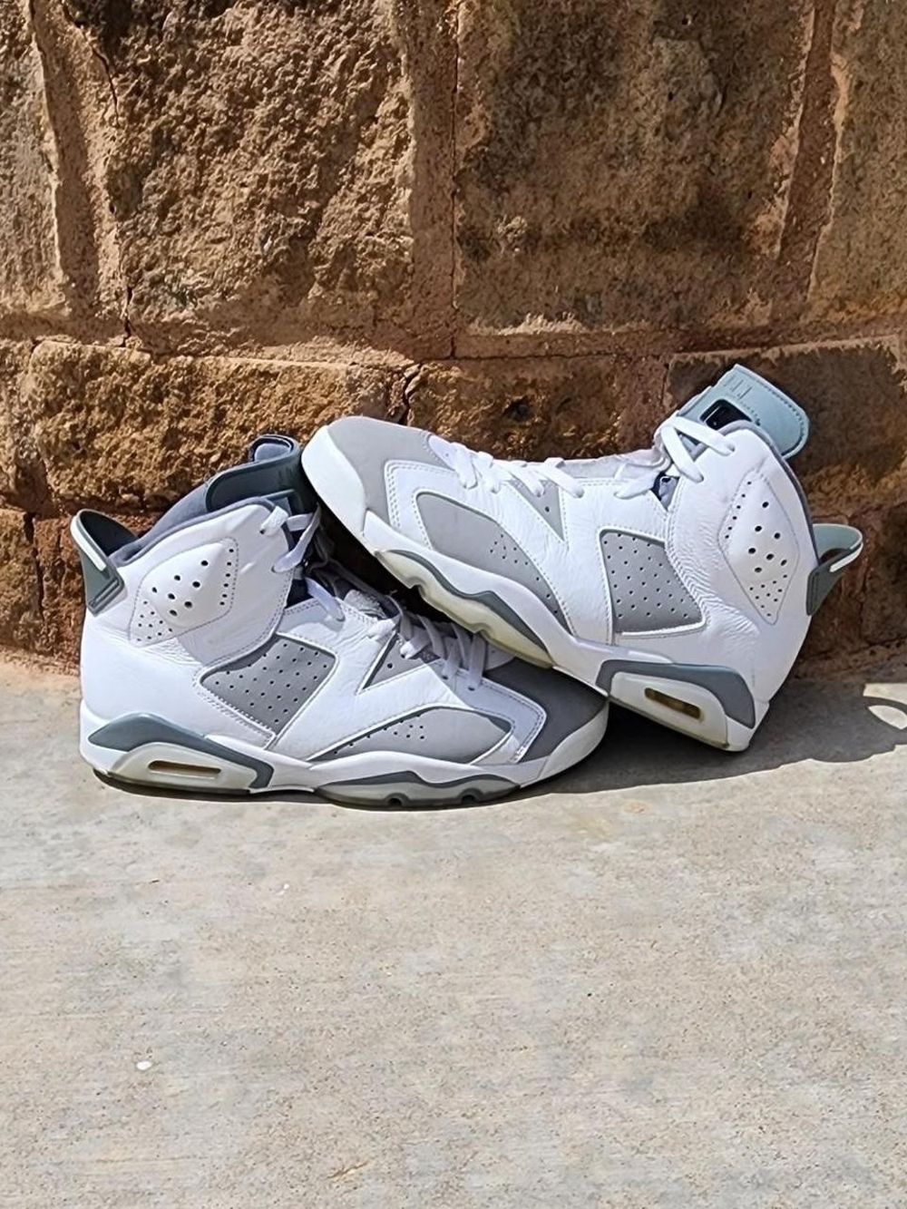 Jordan Air 6 Retro White and Gray Men’s Sneakers